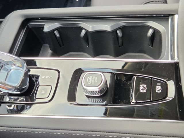 New 2026 Volvo XC90 B6 Plus AWD/4WD image 23