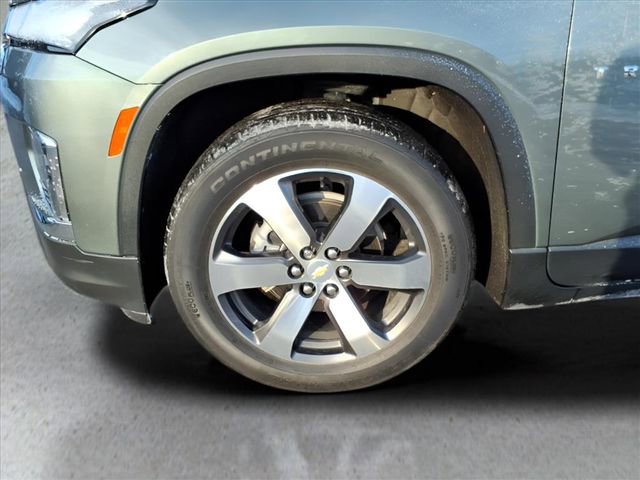 Used 2022 Chevrolet Traverse LT w/ LT Premium Package image 13