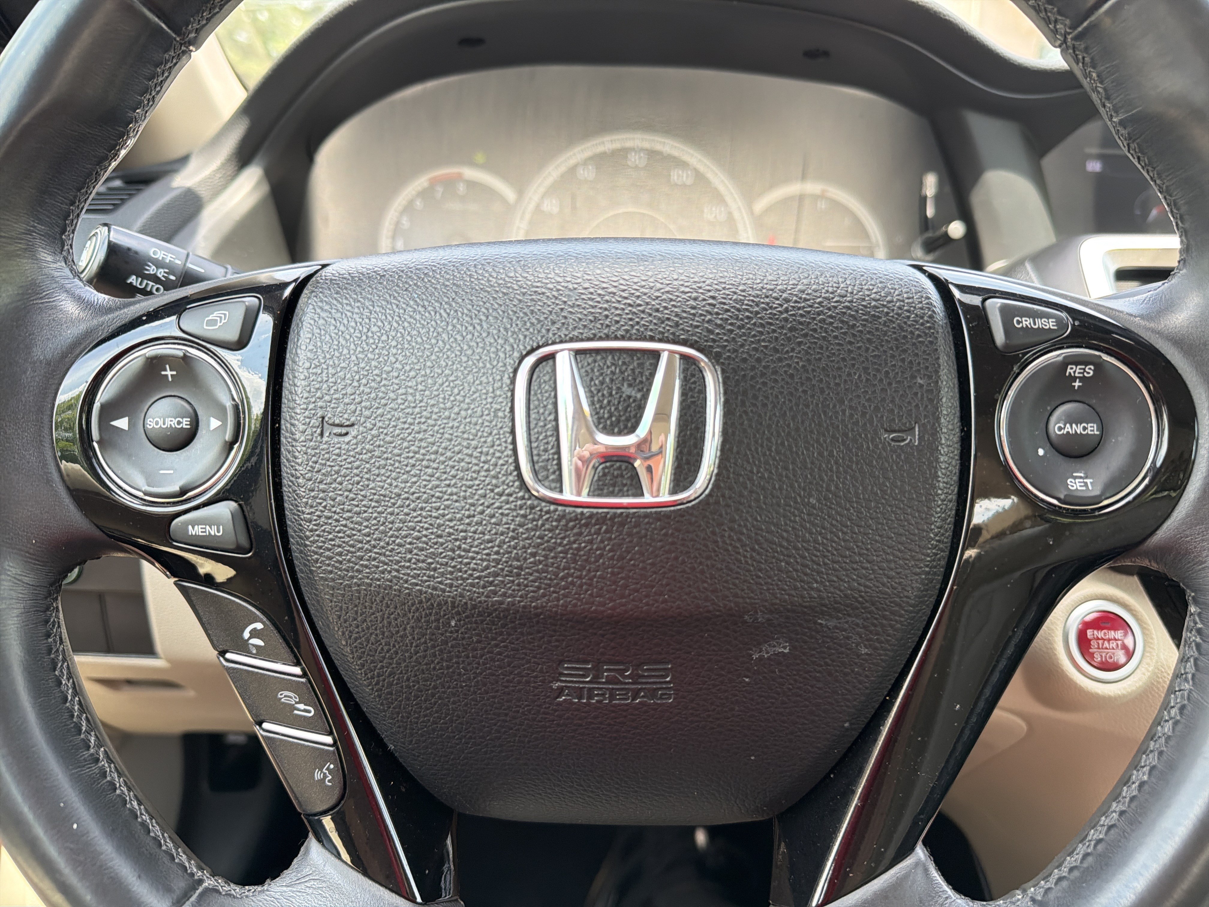 Used 2017 Honda Accord EX-L image 9