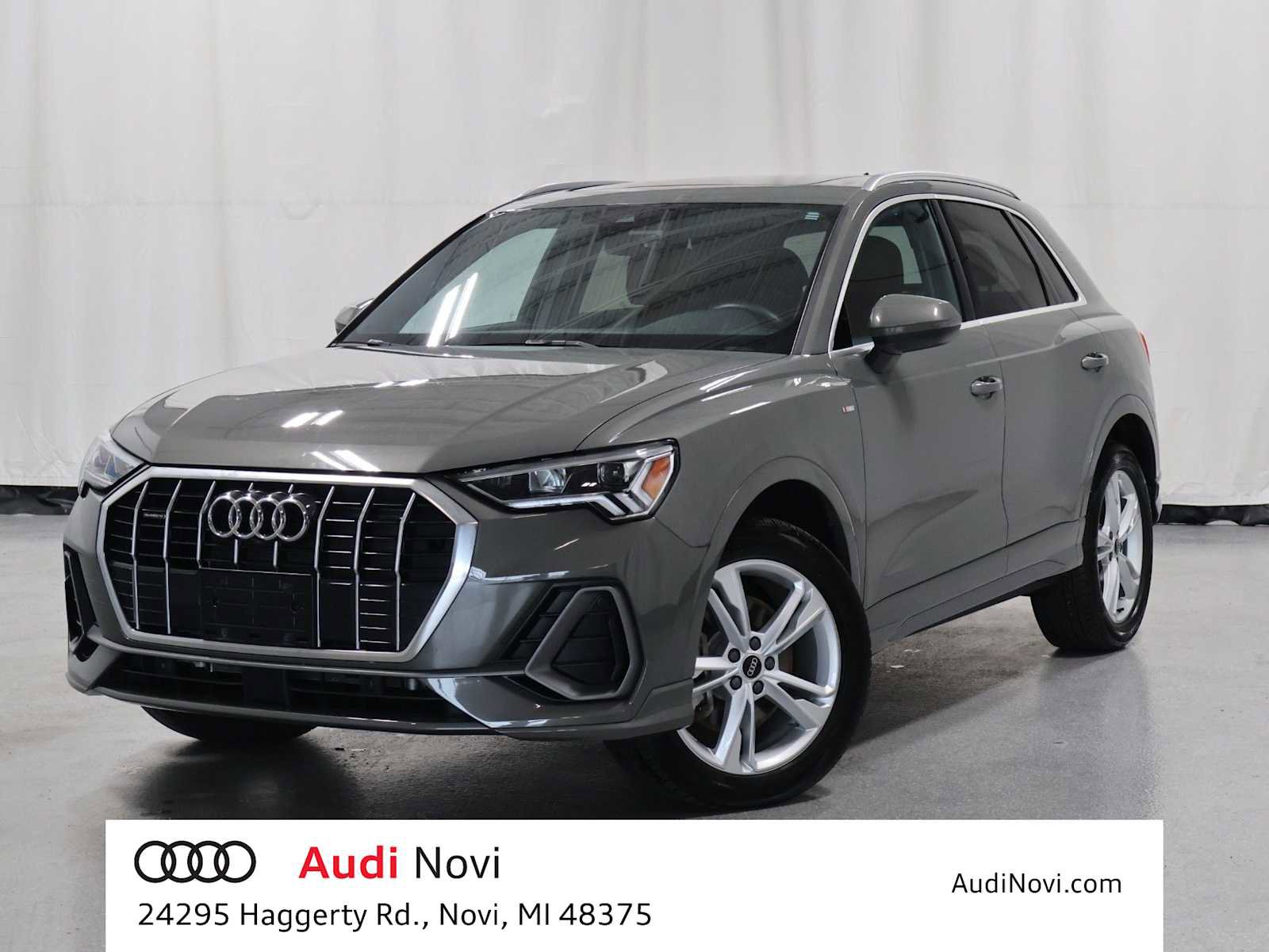 Used 2023 Audi Q3 2.0T Premium Plus w/ Premium Plus Package AWD/4WD image 1