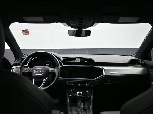 Used 2023 Audi Q3 2.0T Premium Plus image 29