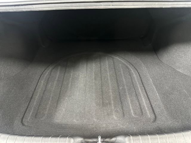 Certified 2025 Hyundai Elantra Sport image 26