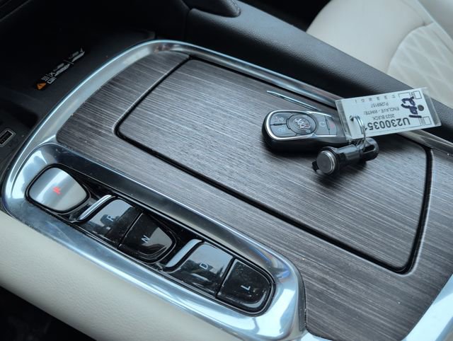 Certified 2023 Buick Enclave Avenir w/ Avenir Technology Package AWD/4WD image 23