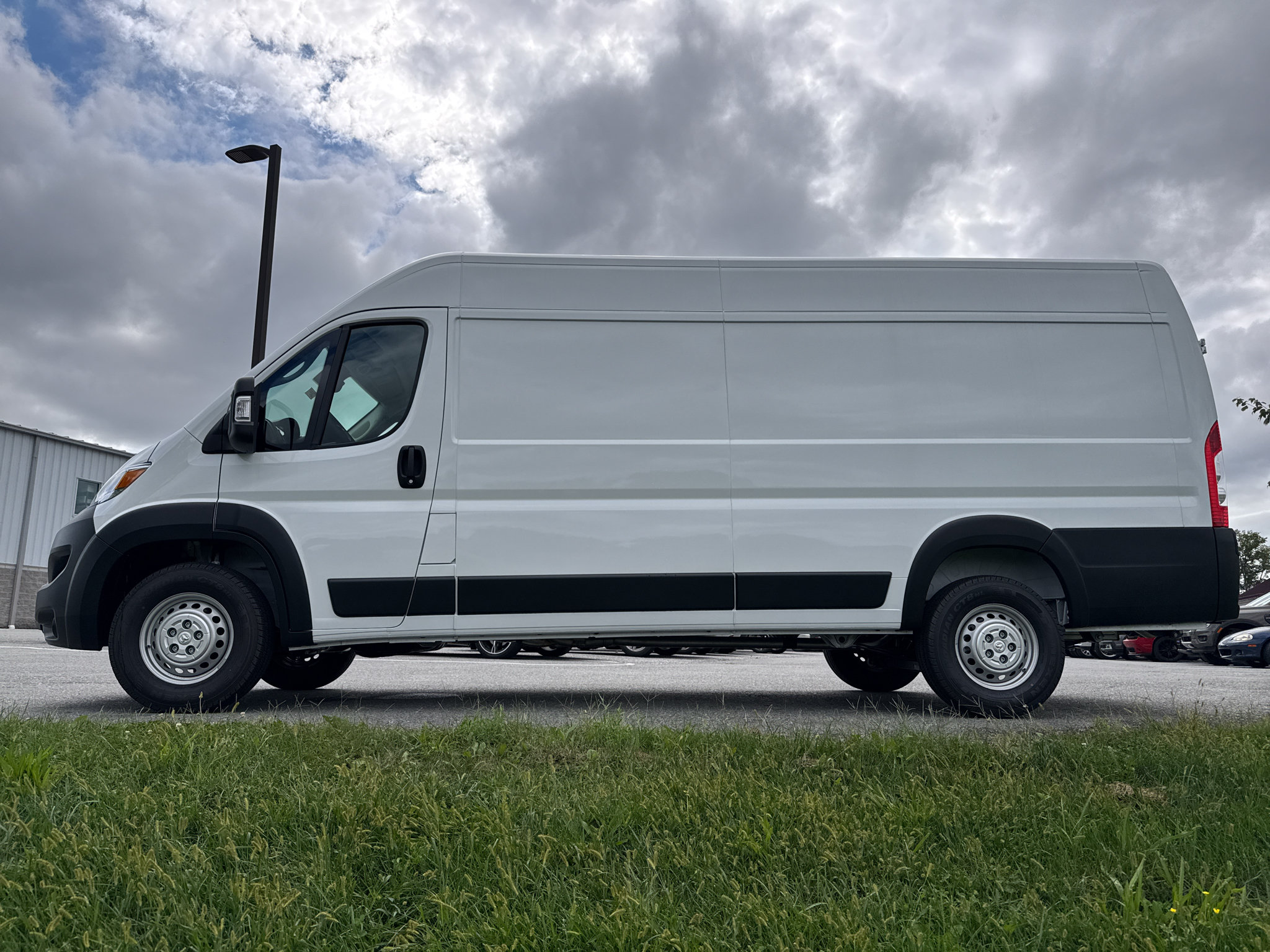 New 2026 RAM ProMaster 3500 w/ Convenience Group FWD image 15