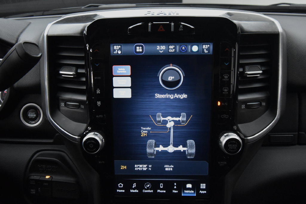 Used 2024 RAM 2500 Big Horn w/ Night Edition AWD/4WD image 14