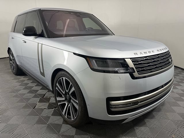 Used 2023 Land Rover Range Rover SE AWD/4WD image 10