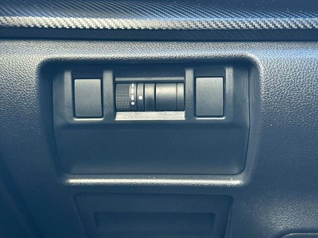 Certified 2024 Subaru Crosstrek 2.0i AWD/4WD image 29