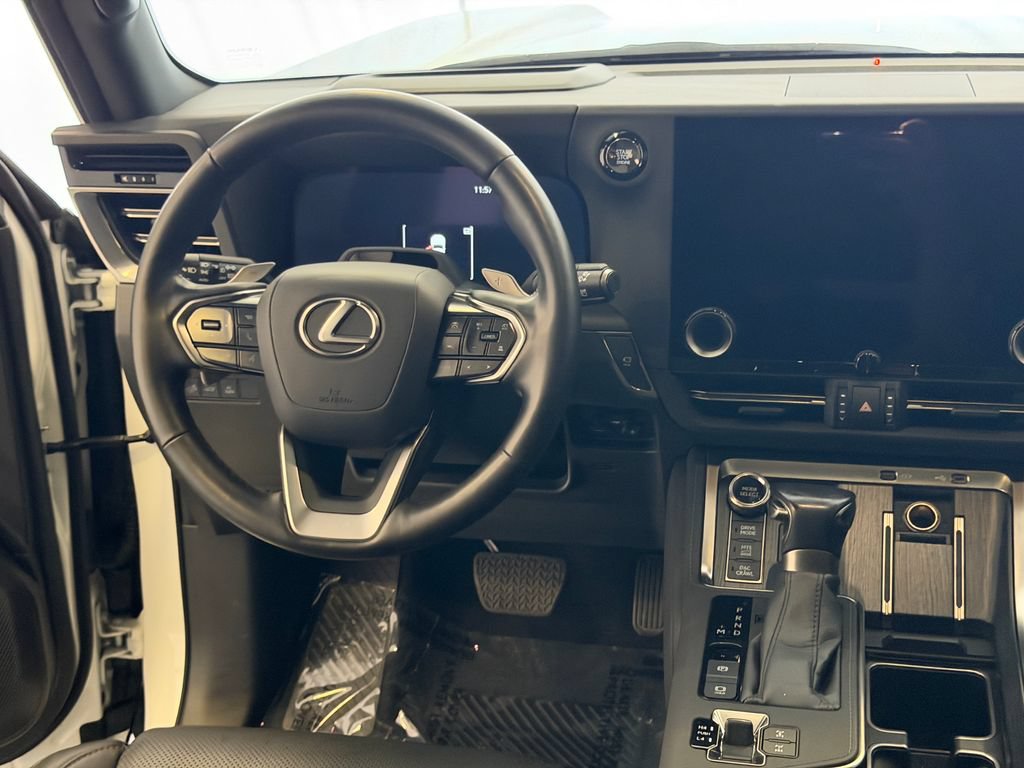 Used 2024 Lexus GX 550 AWD/4WD image 19