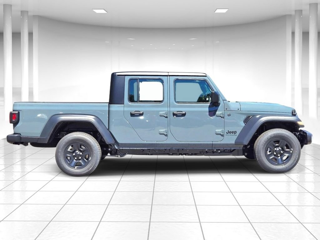 New 2026 Jeep Gladiator Sport AWD/4WD image 2