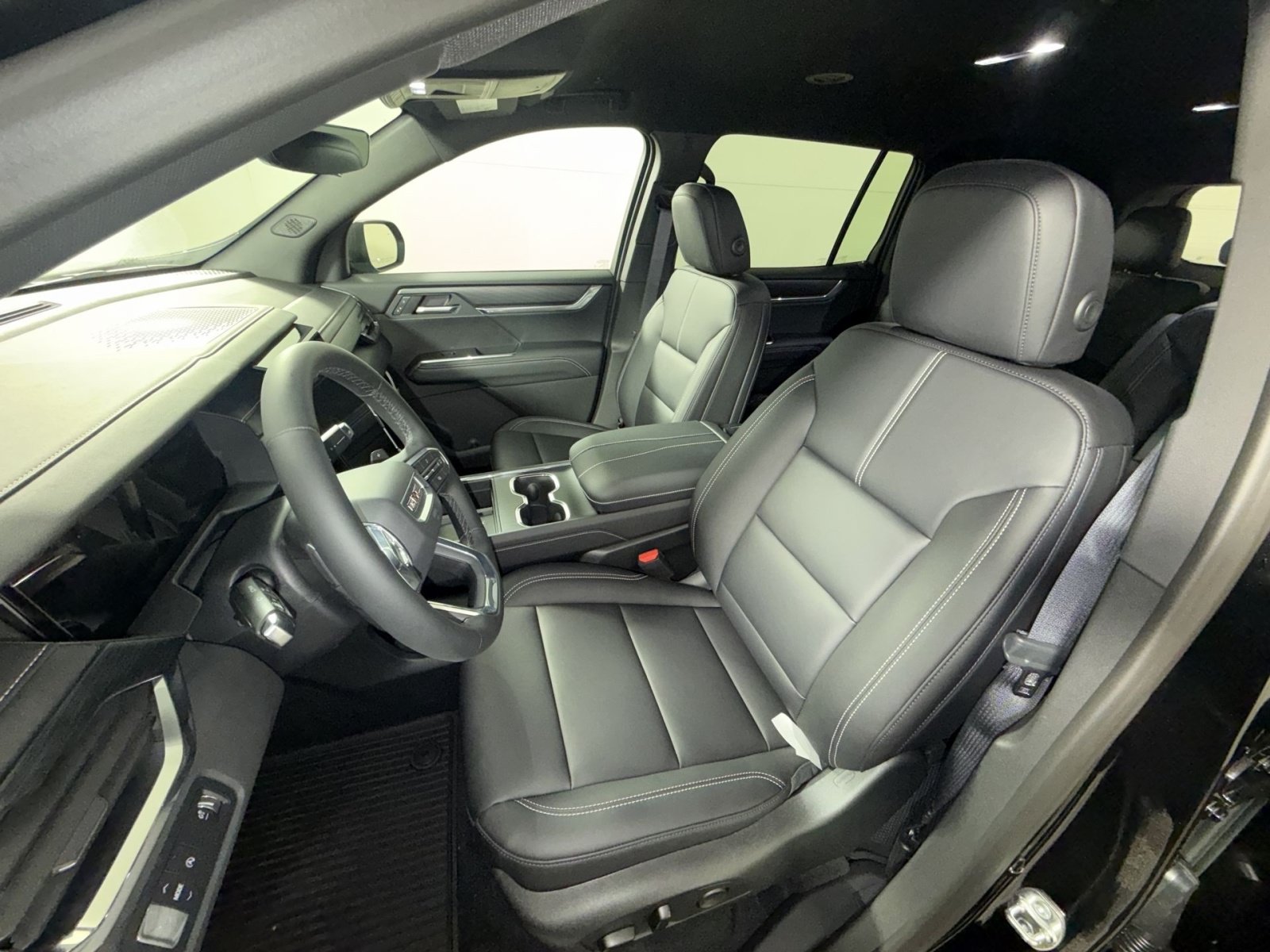 New 2026 GMC Acadia Elevation w/ Elevation Premium Package FWD image 13