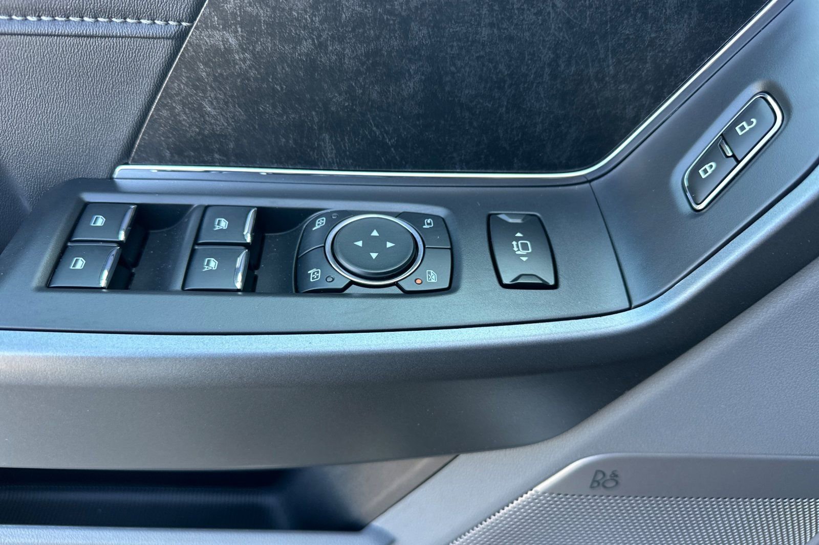 New 2026 Ford F350 XLT w/ XLT Premium Package image 10