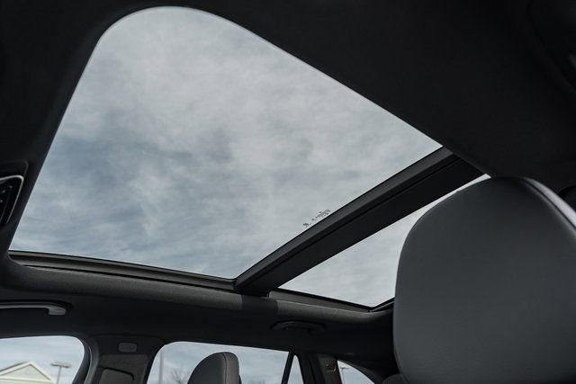 New 2026 Mercedes-Benz GLC 300 4MATIC image 28