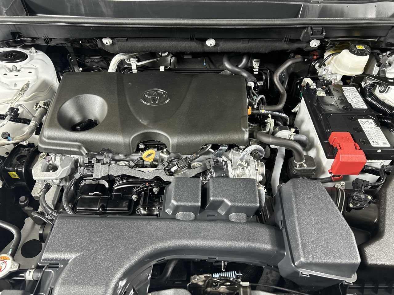 Used 2025 Toyota RAV4 LE FWD image 11
