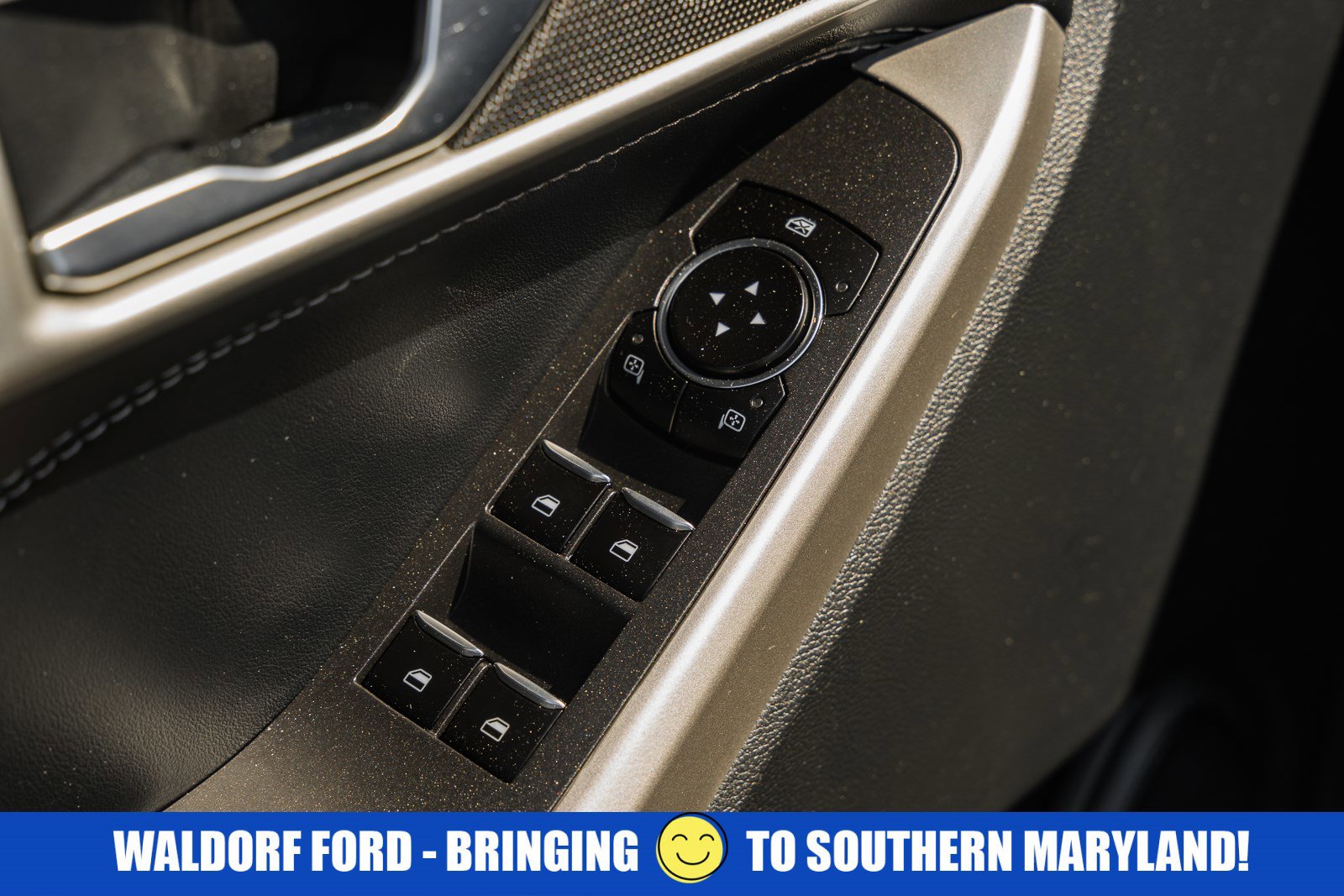 Used 2022 Ford Explorer XLT image 51