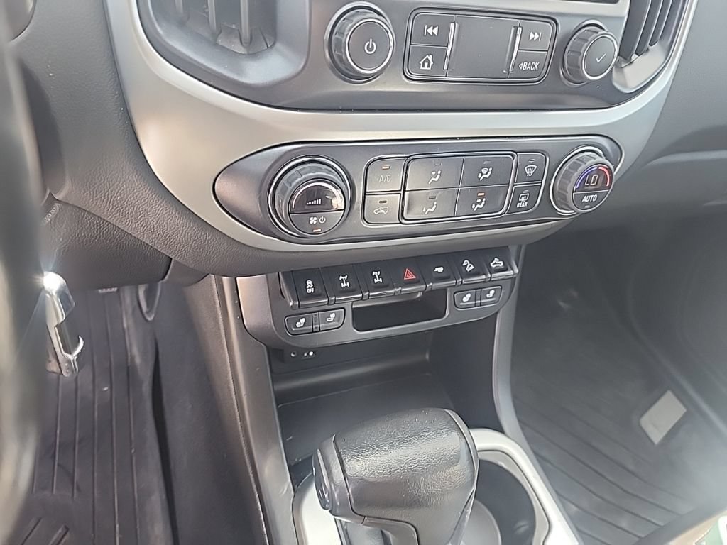 Used 2021 Chevrolet Colorado ZR2 w/ Colorado ZR2 Bison Edition AWD/4WD image 17
