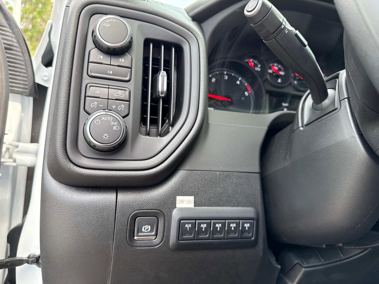 New 2025 Chevrolet Silverado 3500 W/T w/ WT Convenience Package AWD/4WD image 30