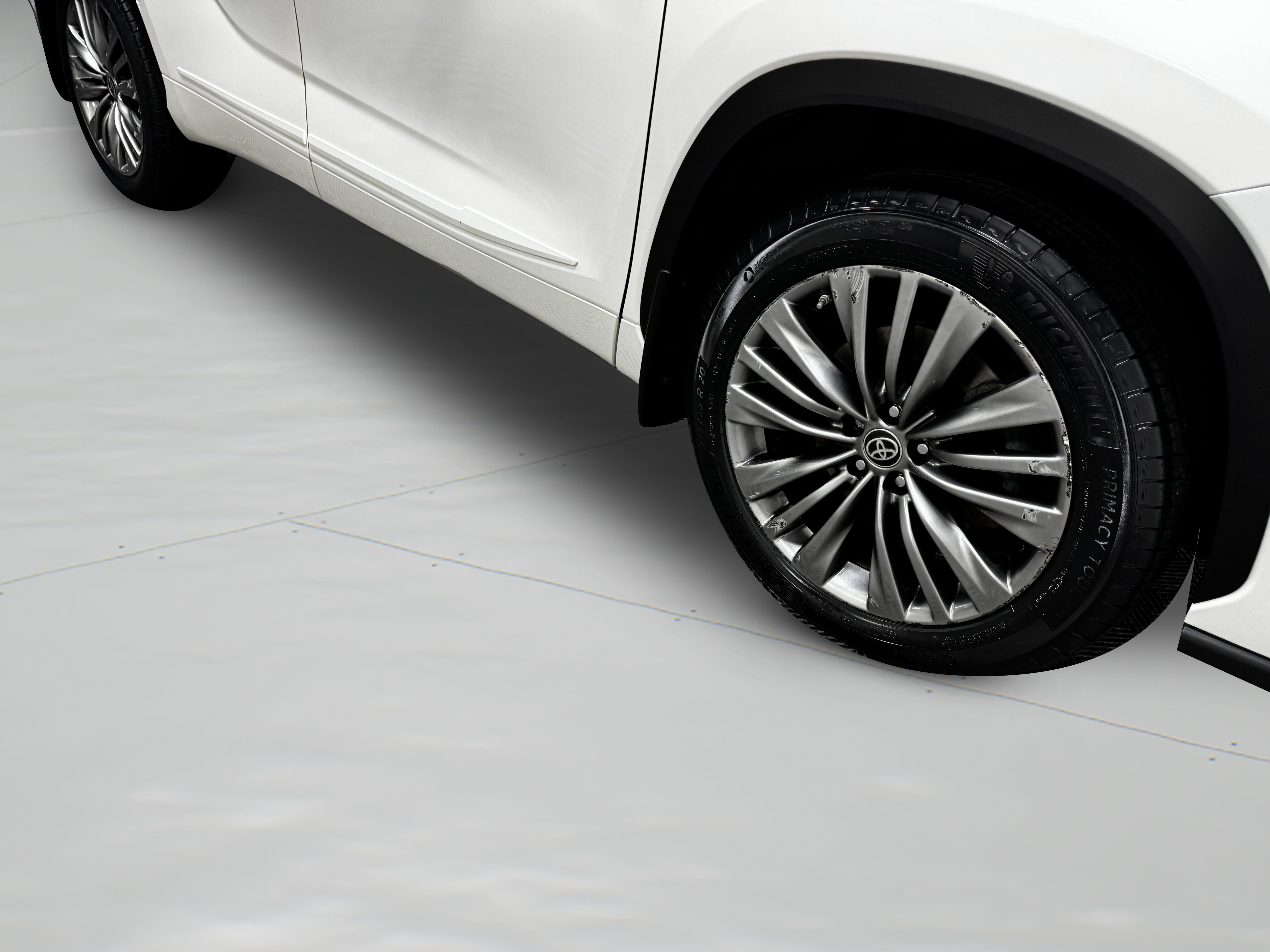 Used 2021 Toyota Highlander Platinum AWD/4WD image 39