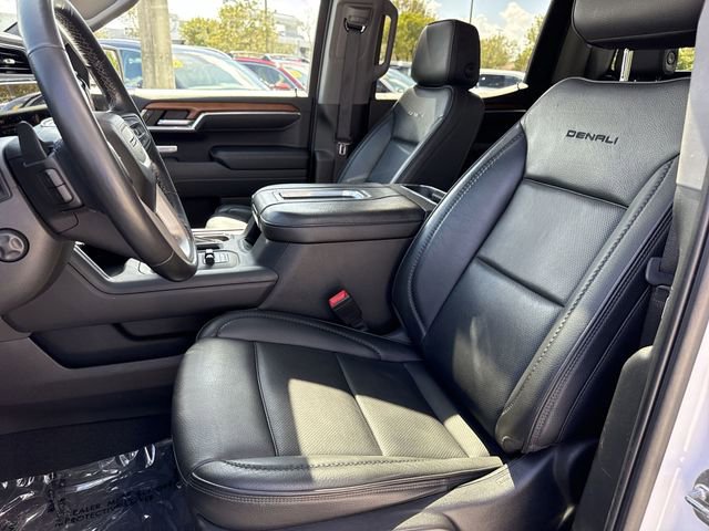 Used 2022 GMC Sierra 1500 Denali w/ Denali Reserve Package AWD/4WD image 11