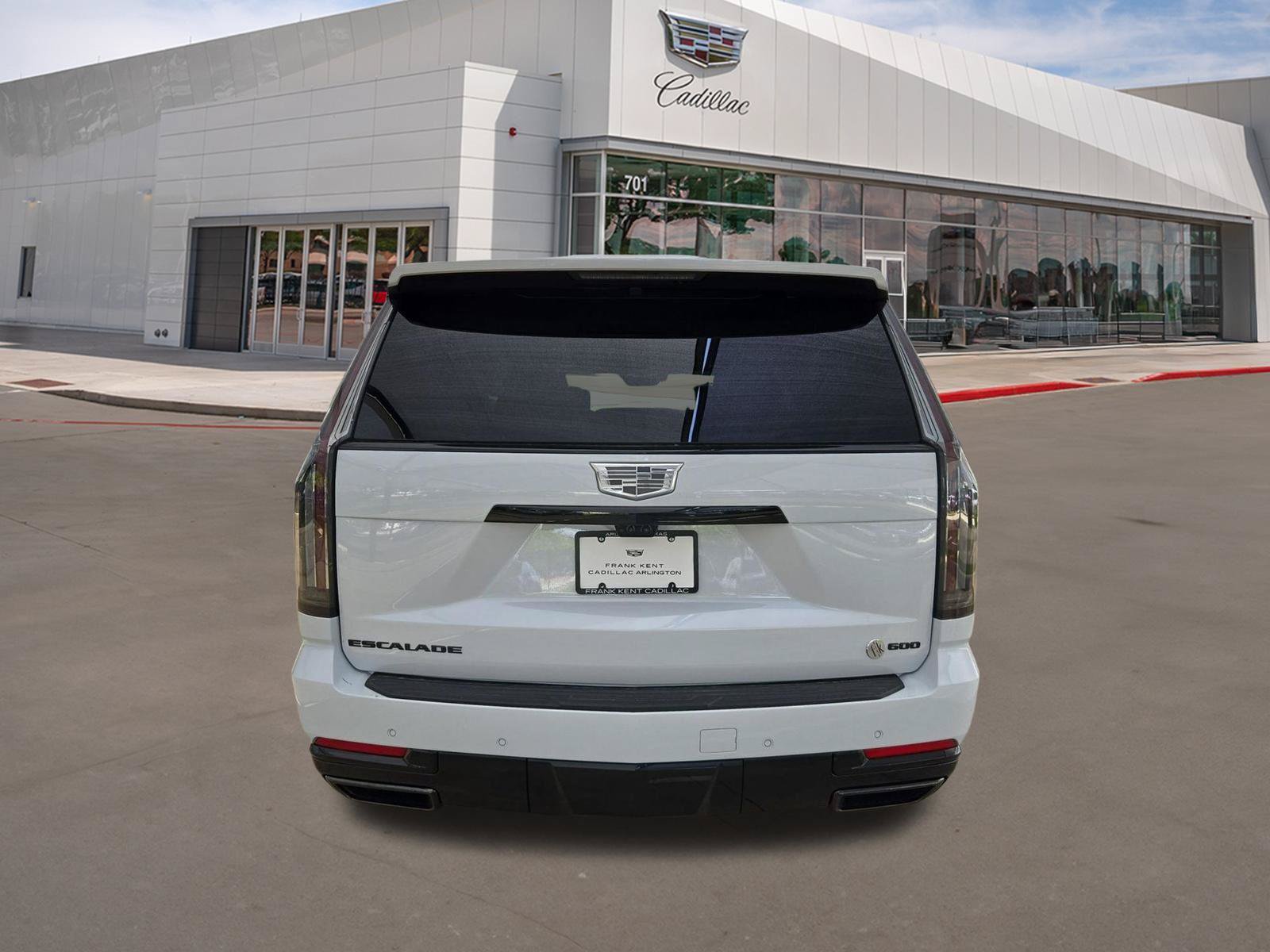 New 2026 Cadillac Escalade ESV Platinum Sport w/ LPO, ONYX Package AWD/4WD image 5