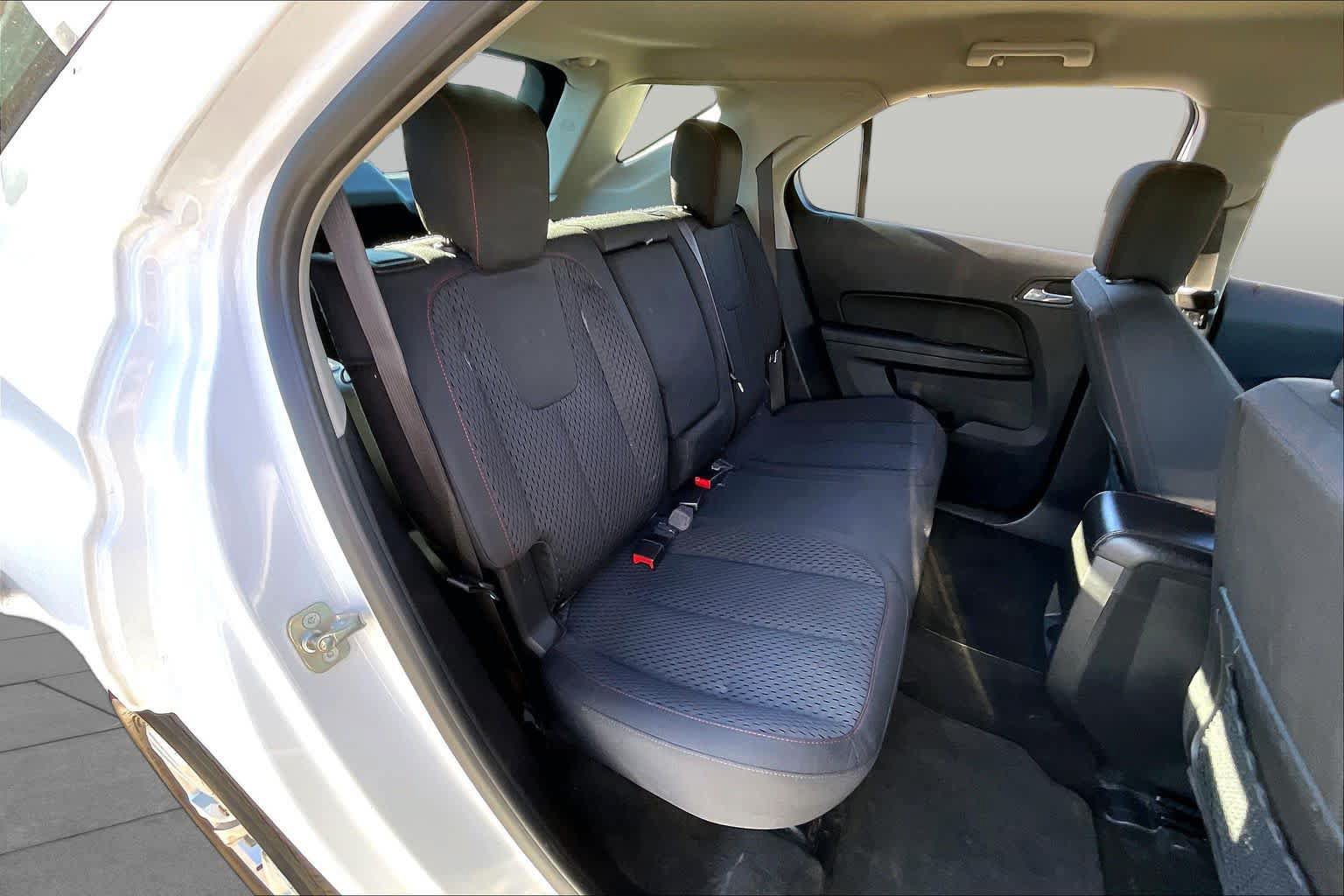 Used 2014 Chevrolet Equinox LS FWD image 19