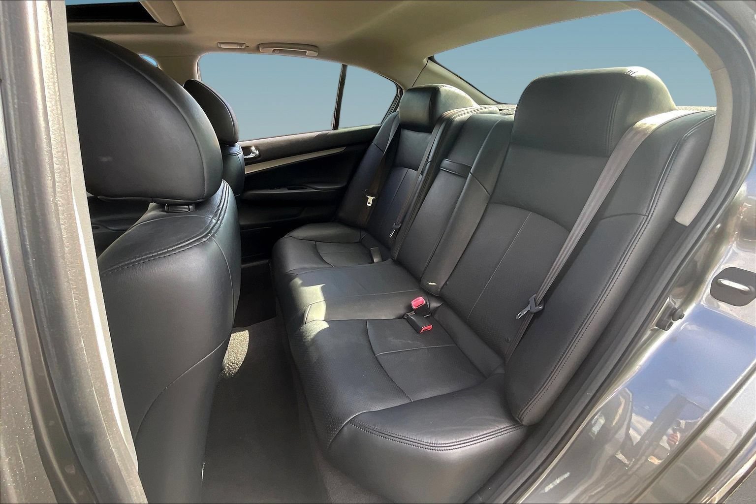 Used 2013 INFINITI G37 Journey w/ Premium Pkg RWD image 21