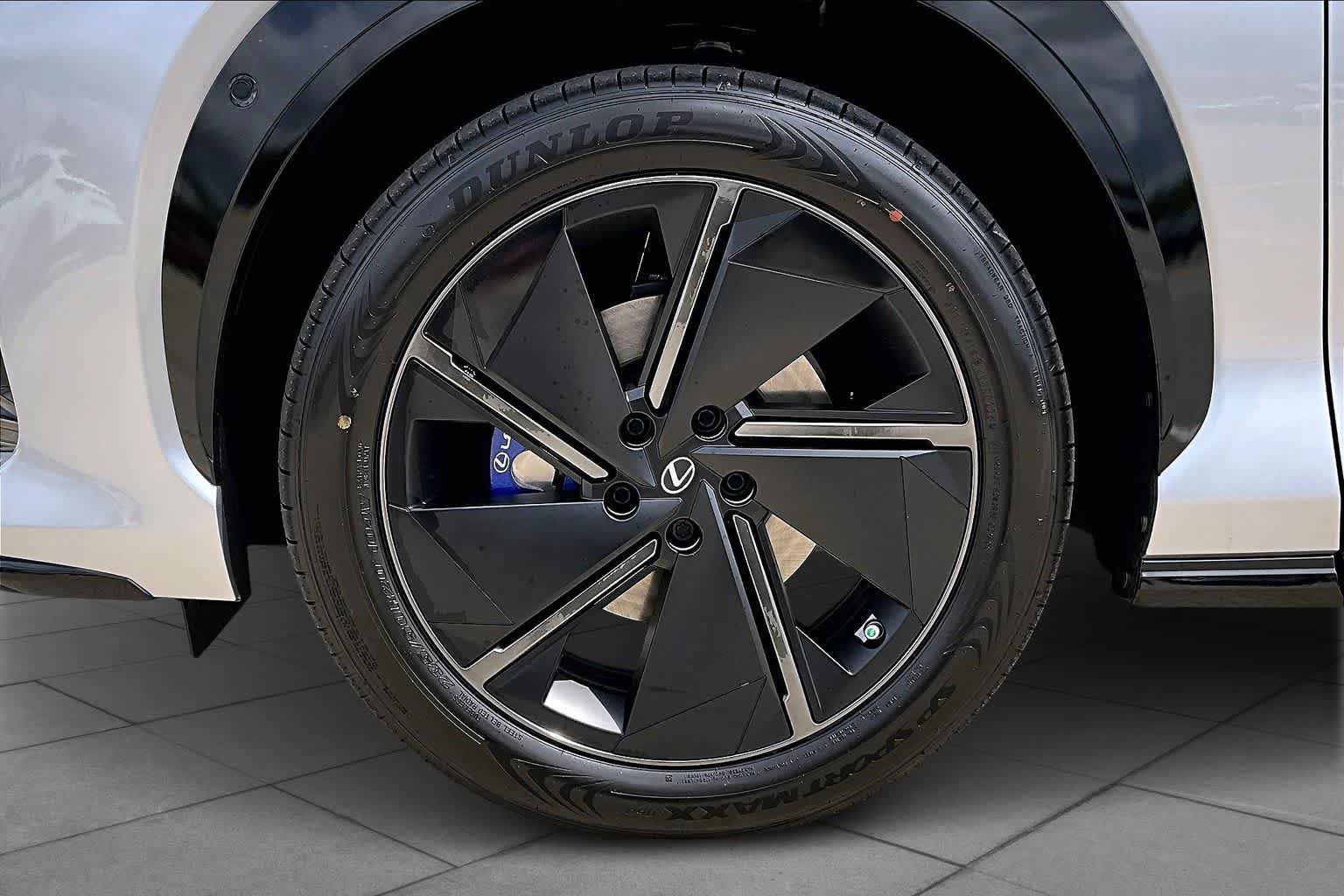 New 2026 Lexus RZ 450e AWD w/ Luxury Package image 11