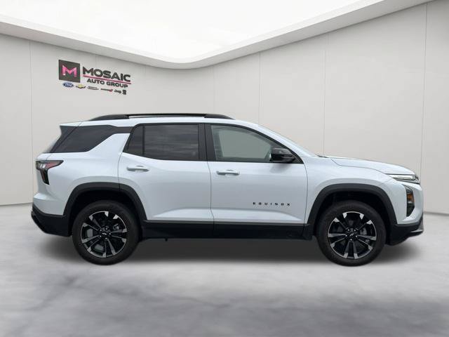 Used 2026 Chevrolet Equinox RS AWD/4WD image 8