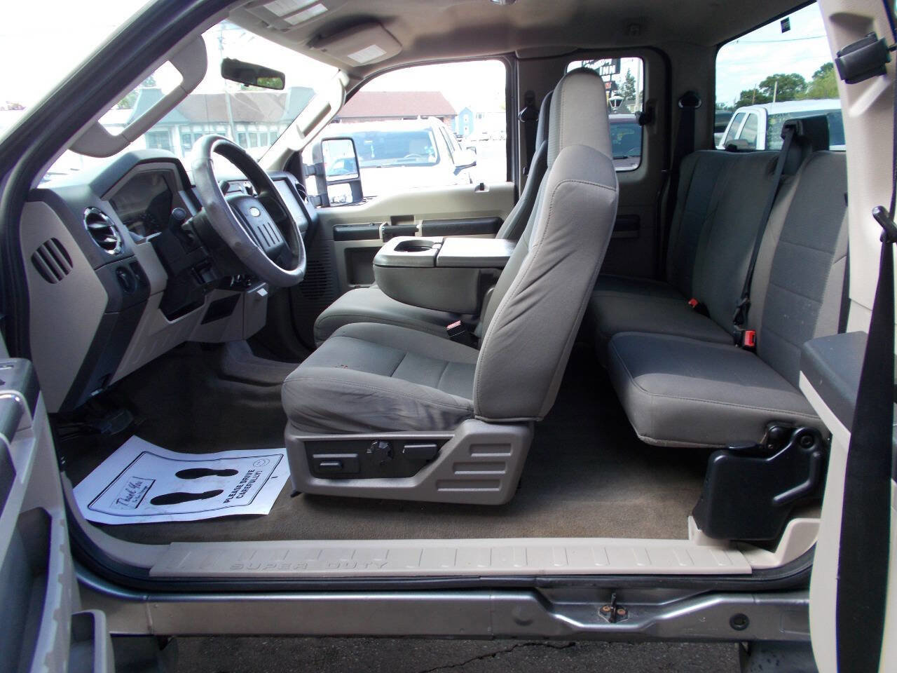 Used 2009 Ford F250 XLT AWD/4WD image 11