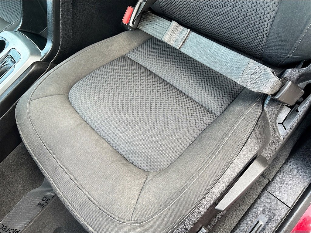 Used 2021 Chevrolet Colorado LT w/ Safety Package image 18