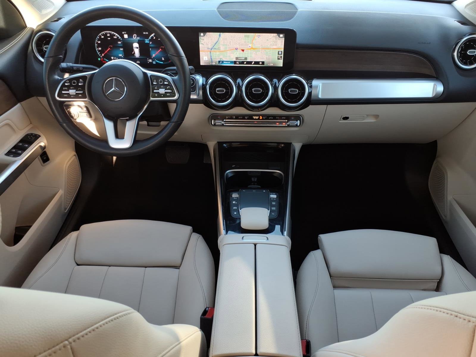 Used 2023 Mercedes-Benz GLB 250 4MATIC image 17