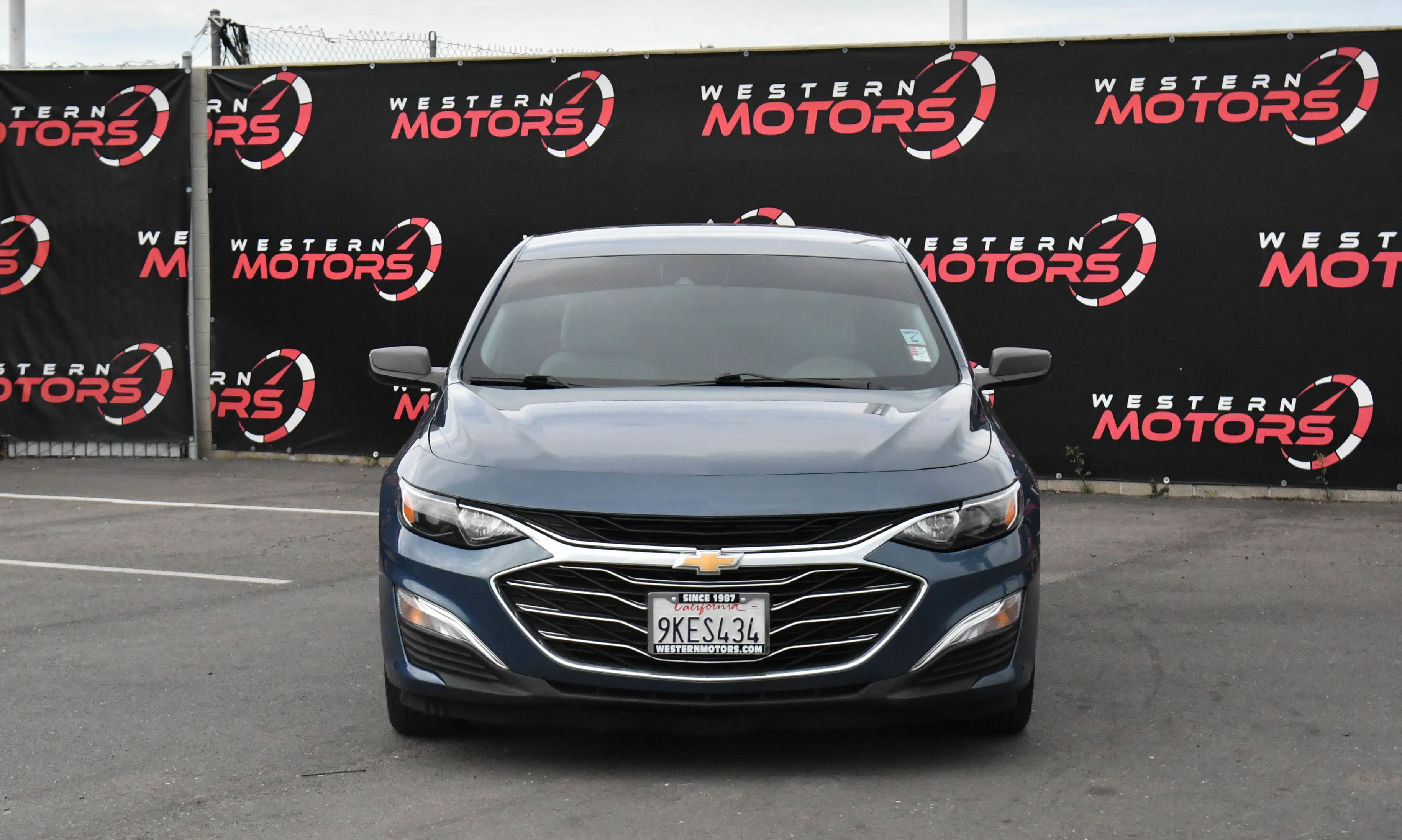 Used 2024 Chevrolet Malibu LS image 2