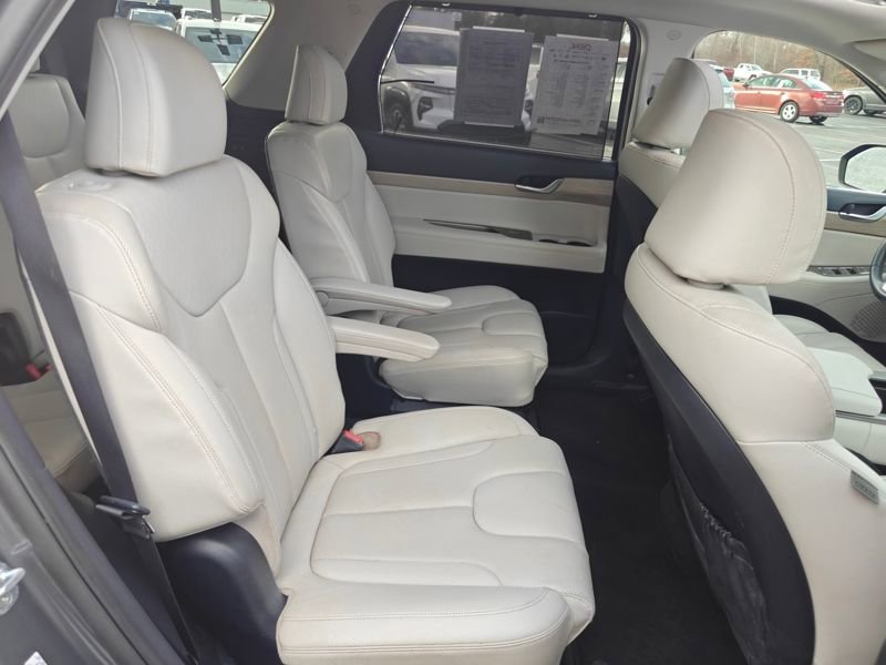 Used 2022 Hyundai Palisade SEL w/ Premium Package image 24