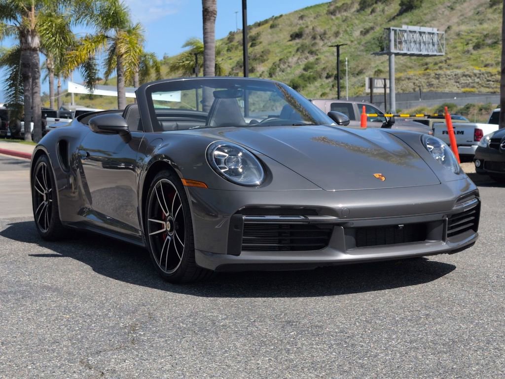 Used 2022 Porsche 911 Turbo image 3