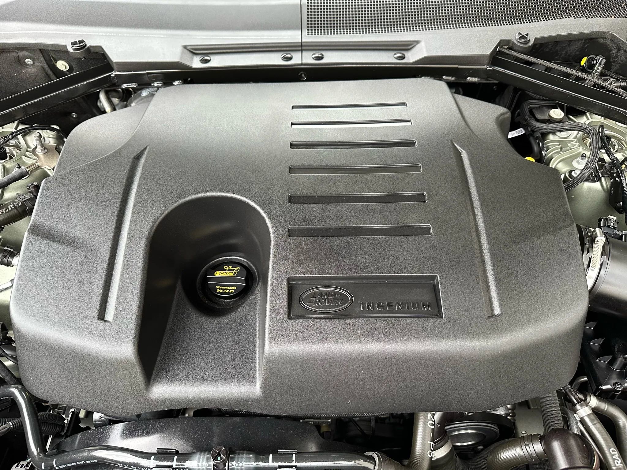Used 2021 Land Rover Defender 90 First Edition image 27