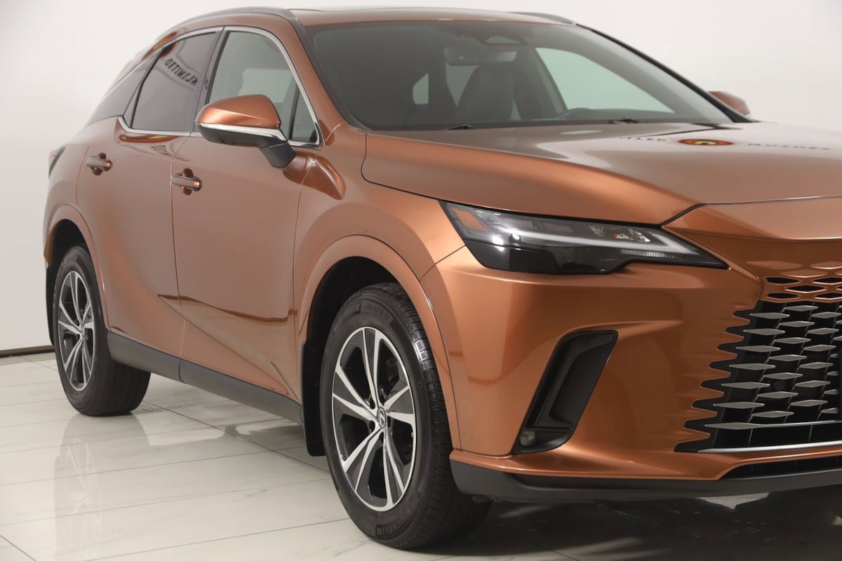 Used 2024 Lexus RX 350 Premium w/ Convenience Package image 42