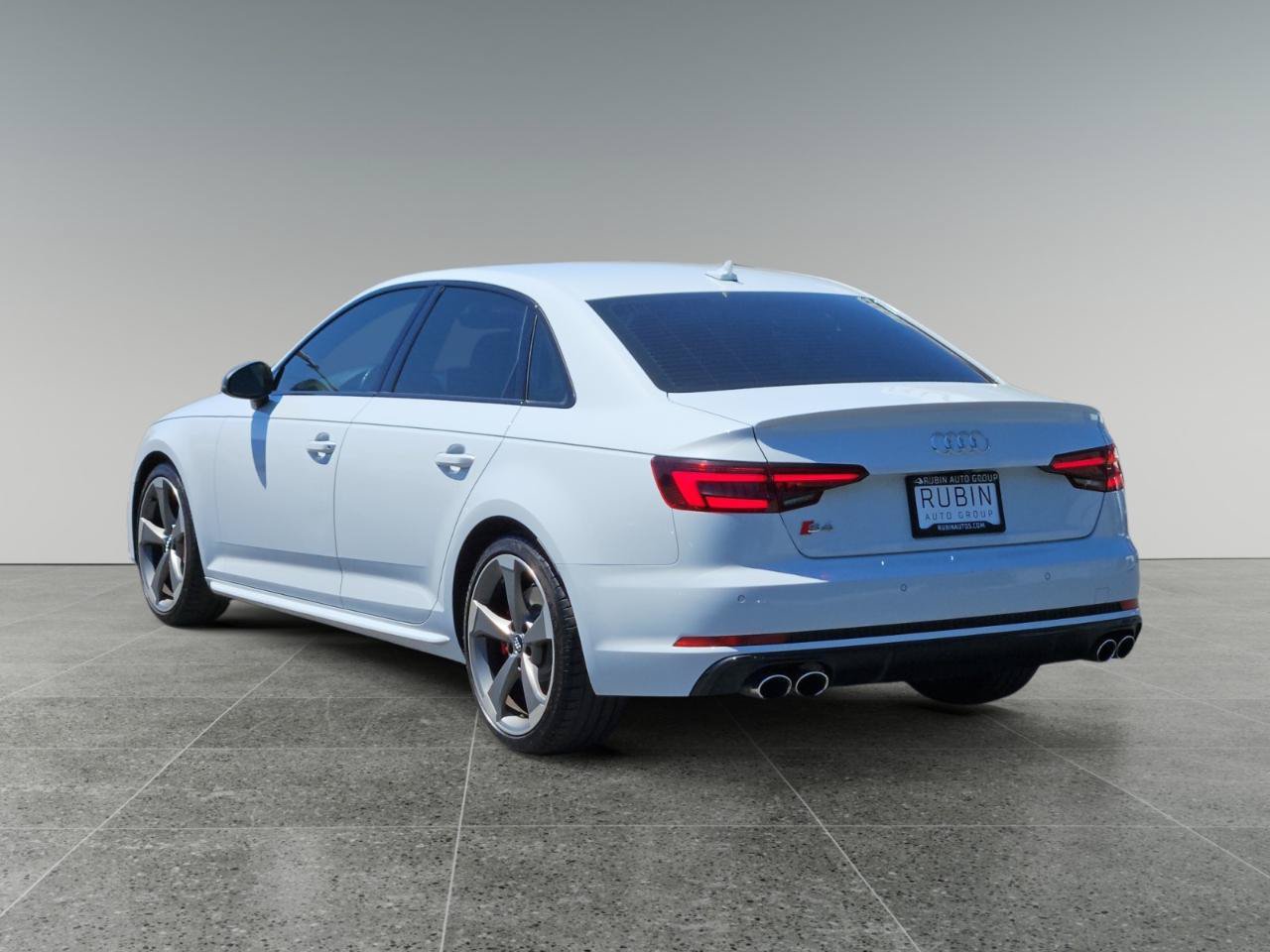 Used 2019 Audi S4 Premium Plus w/ Premium Plus Package AWD/4WD image 5