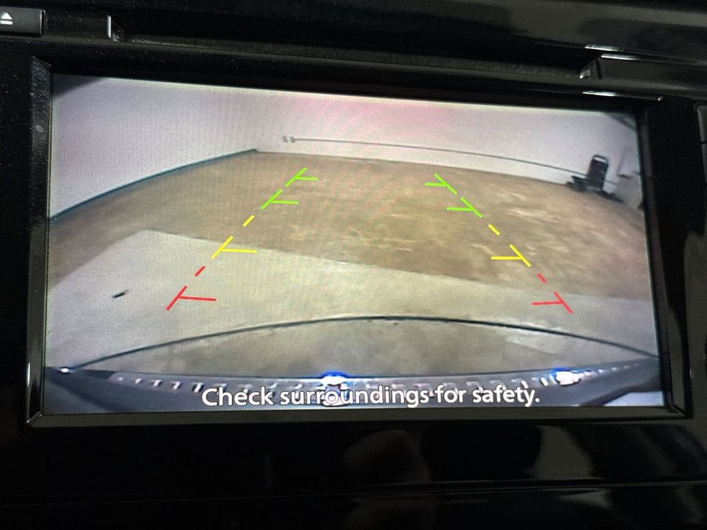 Used 2018 Nissan Rogue S AWD/4WD image 15