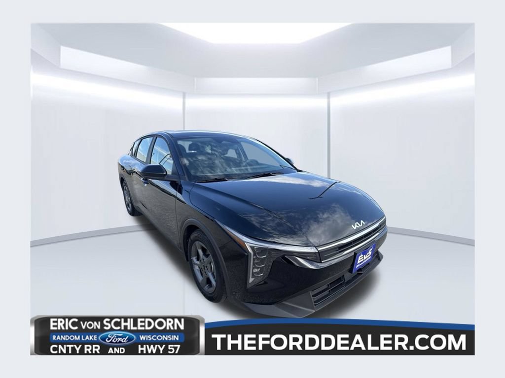 Used 2025 Kia K4