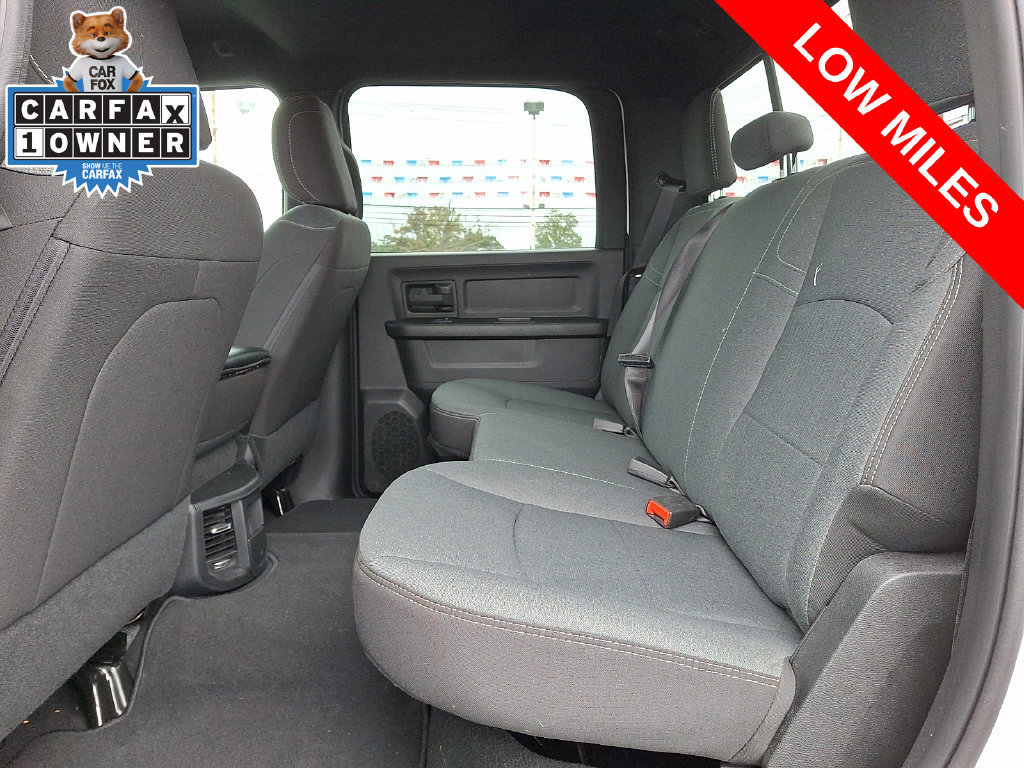 Used 2024 RAM 2500 Tradesman w/ Chrome Appearance Group AWD/4WD image 10