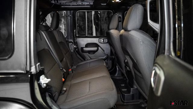 Used 2023 Jeep Wrangler Unlimited w/ Cold Weather Group image 10
