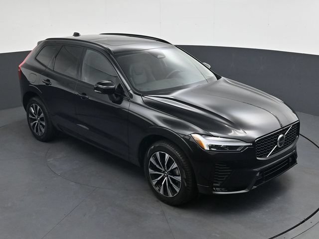 Used 2024 Volvo XC60 B5 Plus AWD/4WD image 22