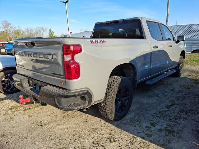 Certified 2024 Chevrolet Silverado 1500 Custom Trail Boss w/ LPO, Dark Essentials Package AWD/4WD image 6