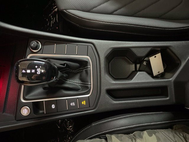New 2026 Volkswagen Jetta SEL FWD image 24