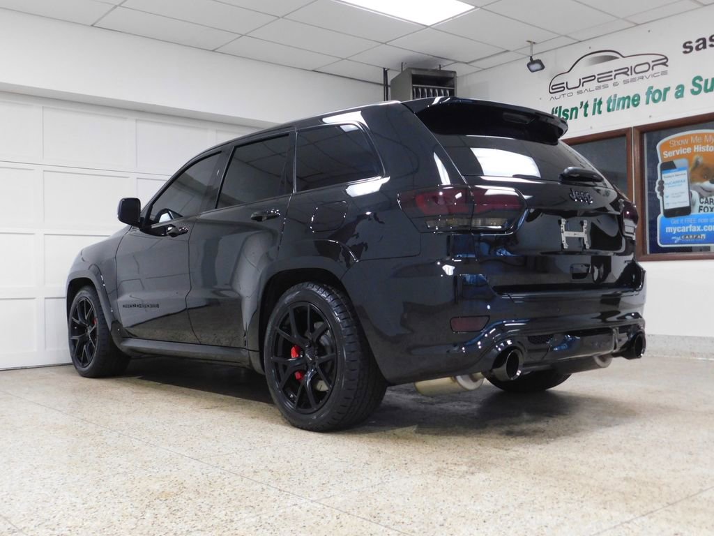 Used 2021 Jeep Grand Cherokee SRT image 6