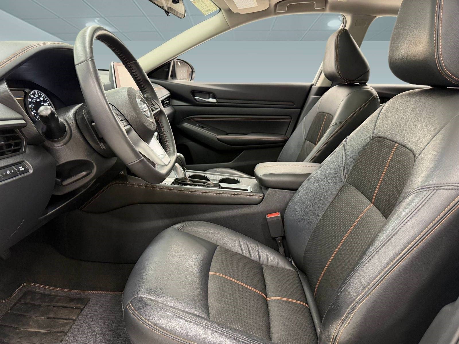 Used 2022 Nissan Altima 2.0 SR FWD image 4