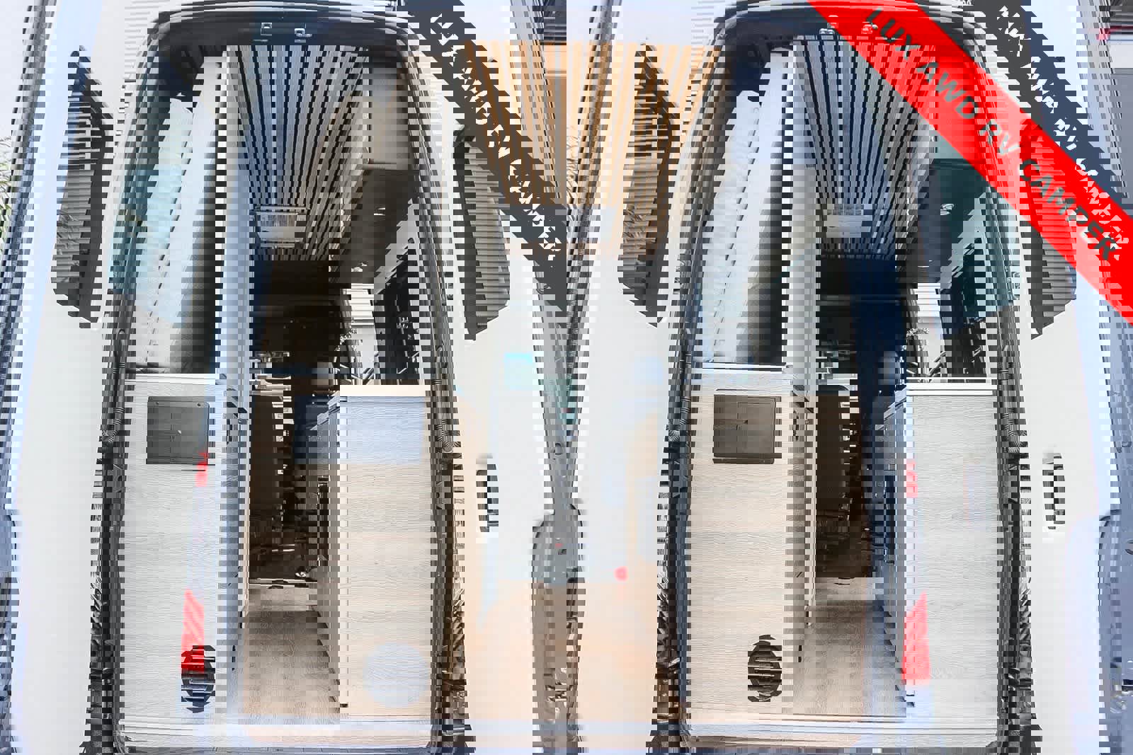 Used 2023 Mercedes-Benz Sprinter 2500 image 7