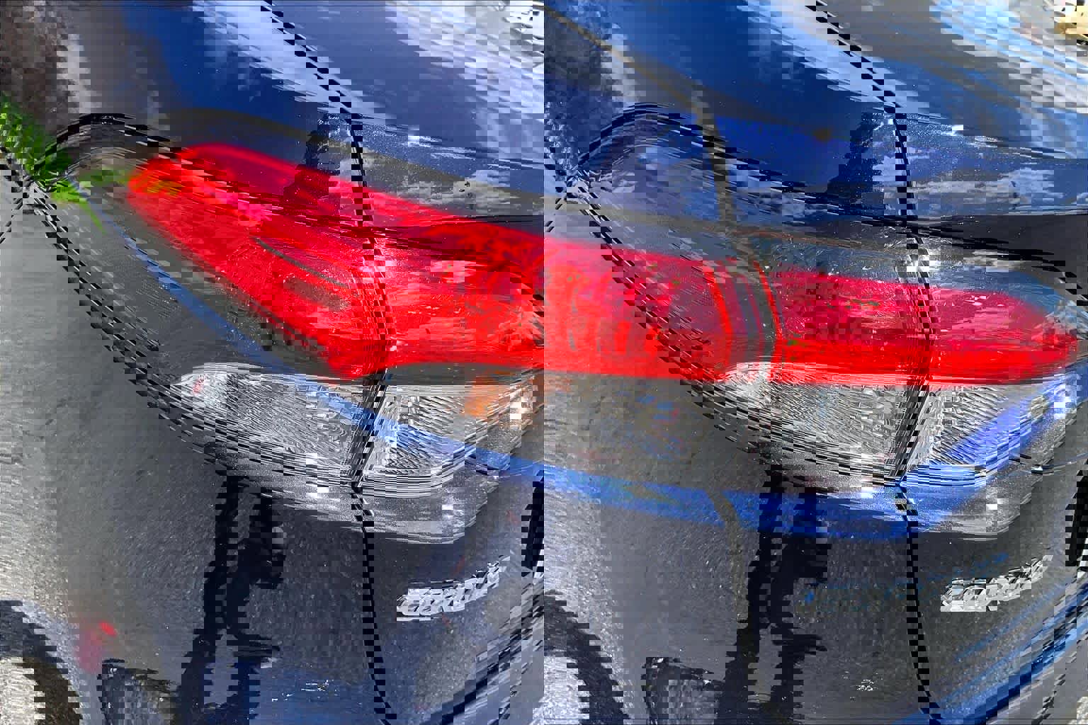 Used 2022 Toyota Corolla LE image 28