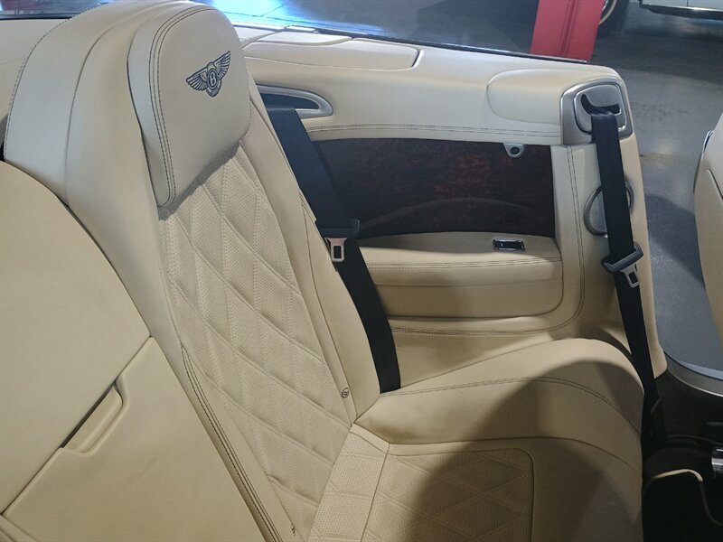 Used 2013 Bentley Continental GT AWD/4WD image 30