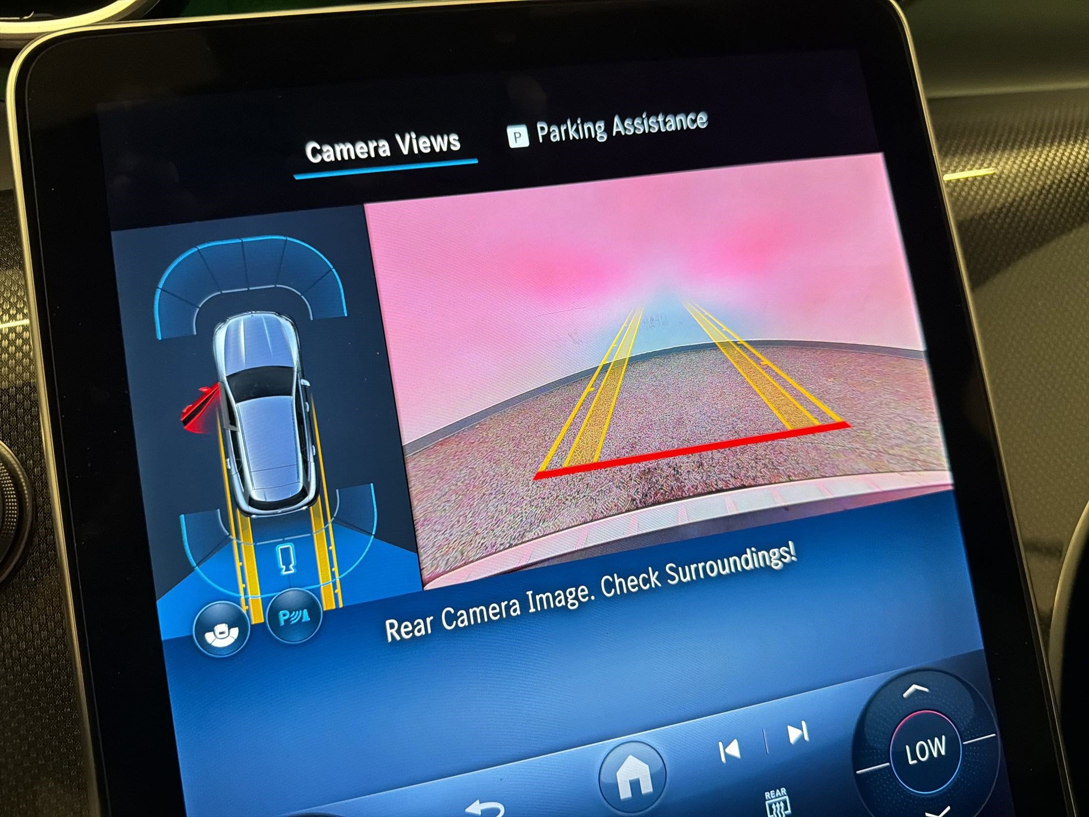 Used 2026 Mercedes-Benz GLC 300 image 23