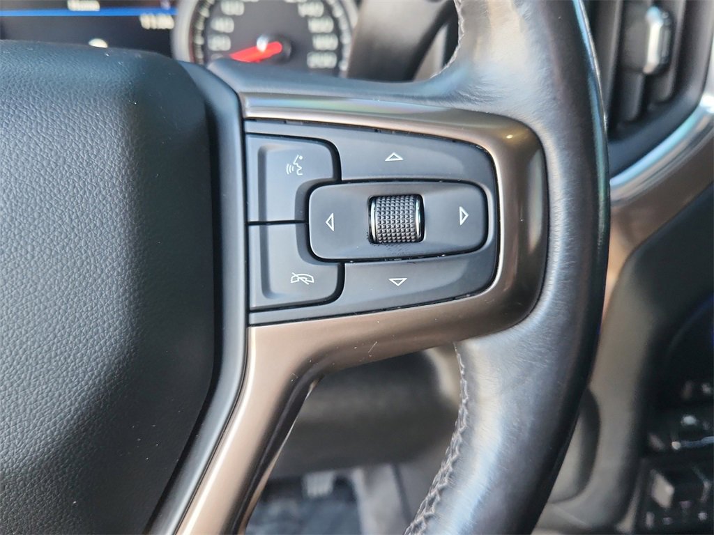 Used 2019 Chevrolet Silverado 1500 High Country image 23